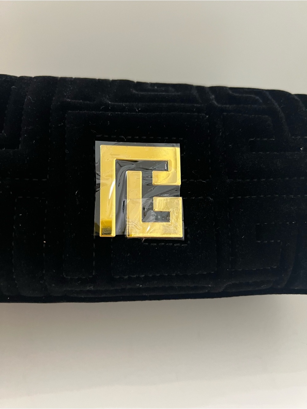 Balmain Black Quilted Velvet Cosmetic Pouch with Gold Hardware - Picture 5 of 10